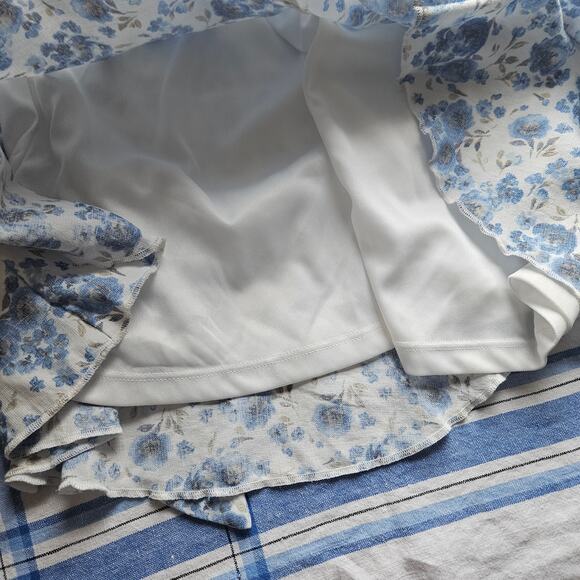 Trixxi Clothing Co Blue Floral Puff Sleeve Half Wrap Dress Sz S - Picture 8 of 10